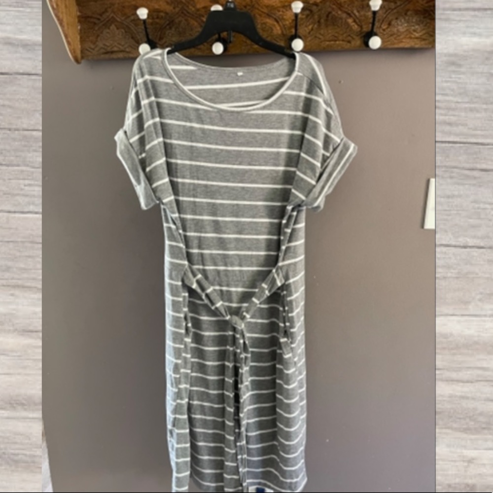Cute dress with pockets